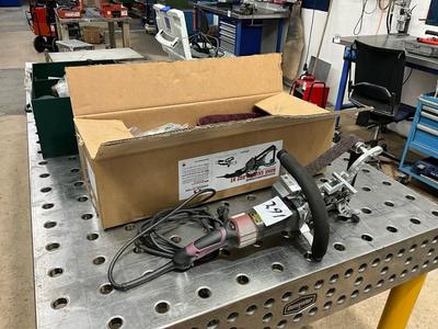 Imagen general de Eisenblatter Rohr sniper 802 HT pipe belt sander